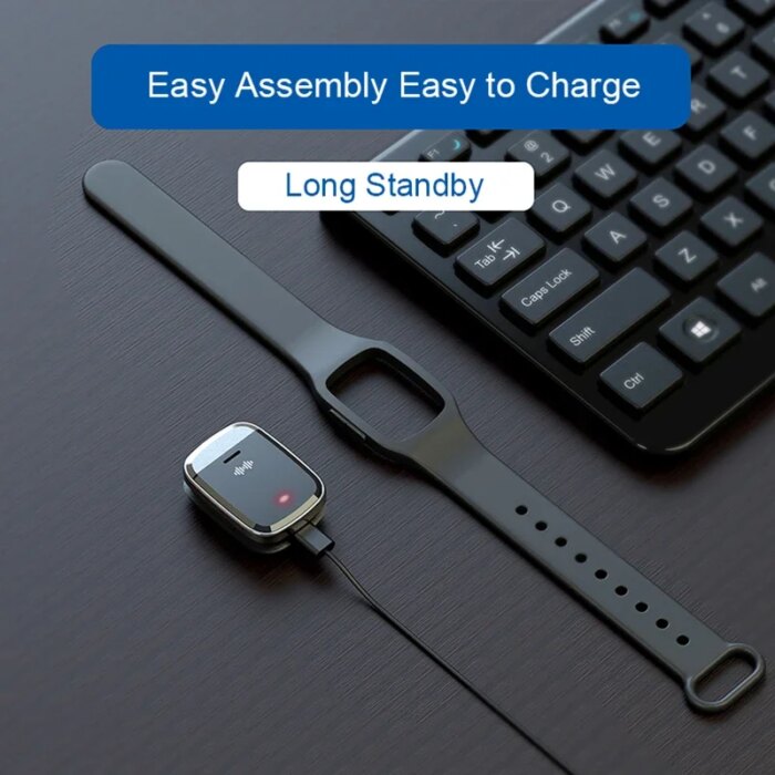 18299-c0ogq0.jpg Carregando a pulseira repelente de mosquito portátil com um carregador 5V/1A