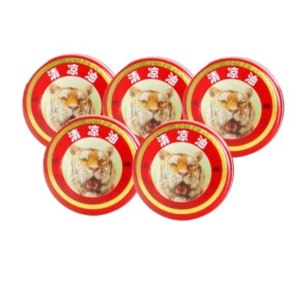 Lista de ingredientes mostrando pimenta-do-cheiro e óleo de eucalipto